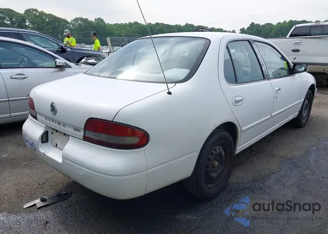 1995 Nissan Altima Xe/Gxe/Se/Gle из США, поврежденный, VIN 1N4BU31D8SC143835